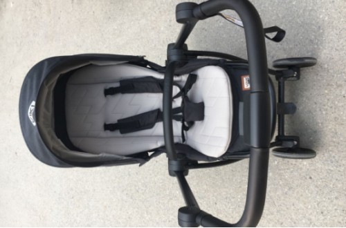 婴儿车核心4问，十分钟搞定婴儿车选购!