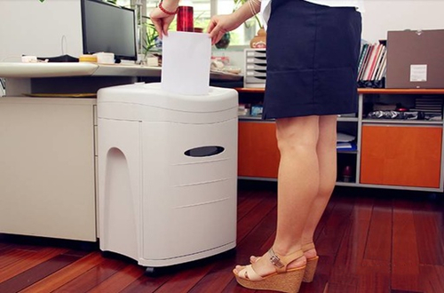 碎纸机购买时应当如何选择？什么品牌的碎纸机效果好一点？盘点碎纸机十大品牌