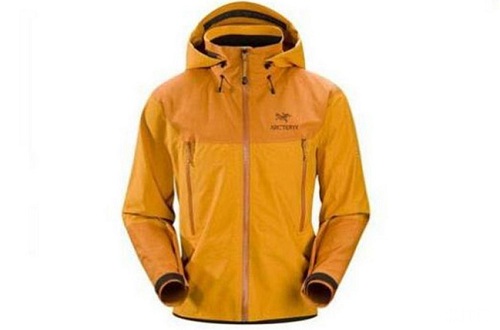 冲锋衣品牌哪个比较好，冲锋衣排行榜有哪些国际品牌