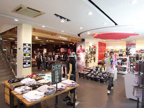 以纯官方网站专卖店：以纯品牌发展故事