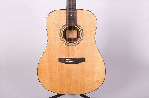 世界上比较有名的木吉他品牌有哪些，木吉他什么品牌的好