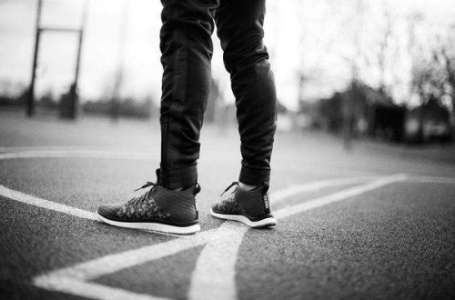 潮鞋推荐：国产潮鞋品牌草根 专为国人设计