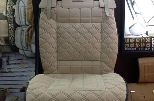 如何选择汽车脚垫 汽车脚垫什么牌子好