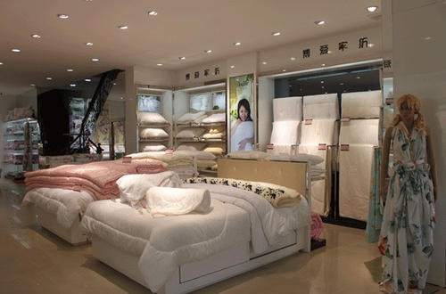 博爱家纺：以博爱情怀善待社会 以博爱动力谋求和谐