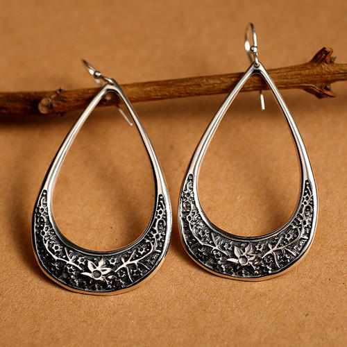 老银匠银饰：传承百年银器加工手艺