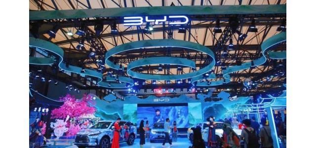 丰田工厂停产，国内又要加价提车？自主品牌机会来了